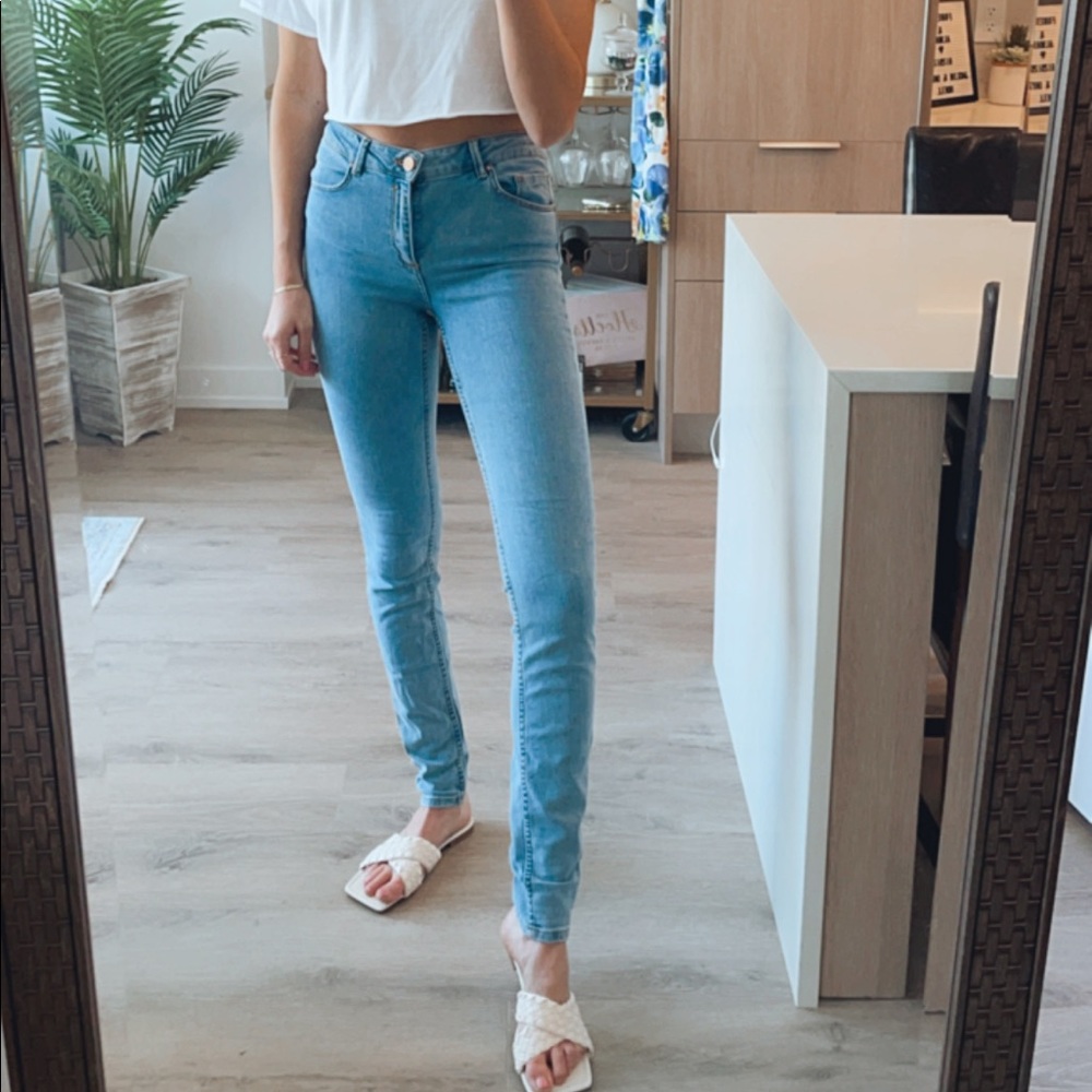 Skinny jeans